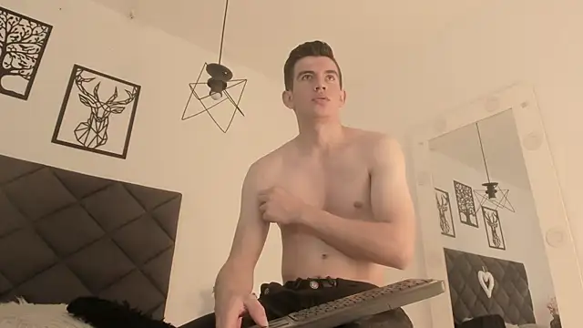 Snapshot of MikaelSlow chatting on 02-23-25, 07:22 MikaelSlow online show from 02-23-25, 07:22