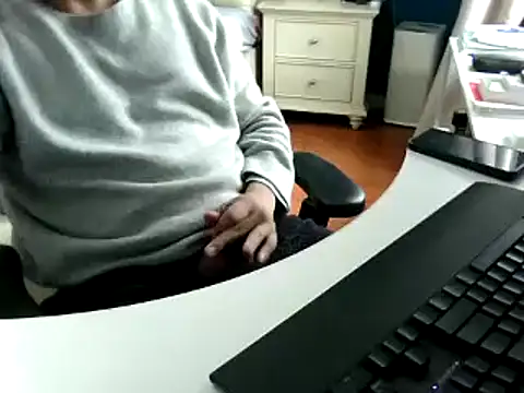 big-pig online show from 02-12-25, 05:05