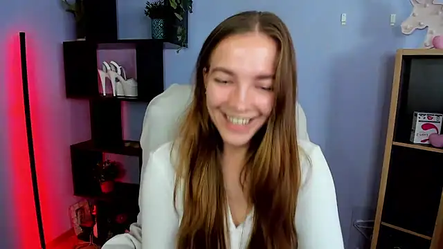 kenzie x online show from 10-09-25, 06:44