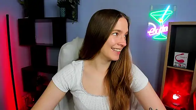 Snapshot of kenzie_x chatting on 11-25-25, 07:41 kenzie x online show from 11-25-25, 07:41