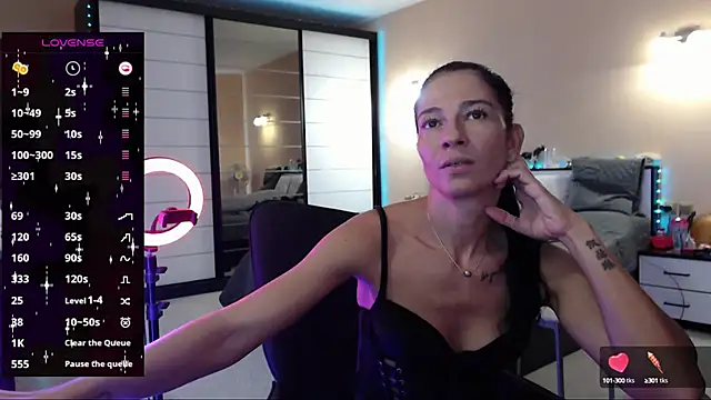 DelicateKiss online show from 09-25-25, 08:07