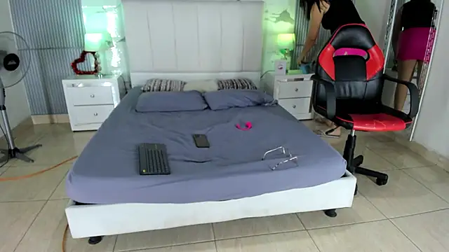 MarilynDavies online show from 02-13-25, 09:49