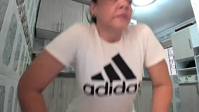 MarilynDavies online show from 11-01-25, 02:52