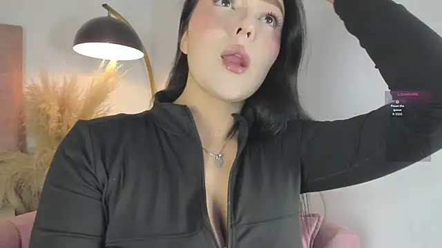 im alejandra  online show from 04-11-26, 04:28