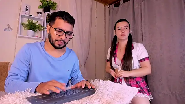 Idara and Edahi01 online show from 02-08-25, 09:46