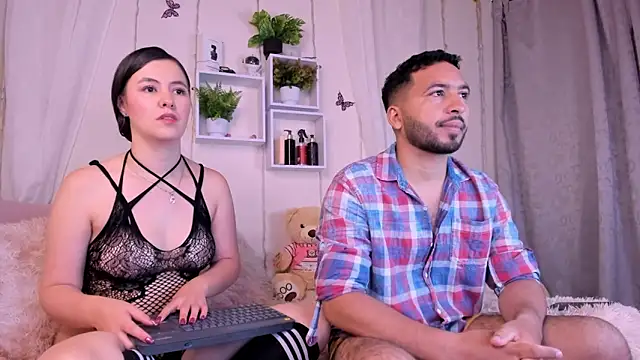 Idara and Edahi01 online show from 02-13-25, 05:01