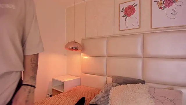 Aily Yozuko online show from 03-21-26, 02:38