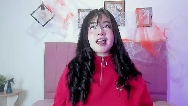 Snapshot of GENNESIS_LOVE chatting on 10-24-25, 03:25 GENNESIS LOVE online show from 10-24-25, 03:25