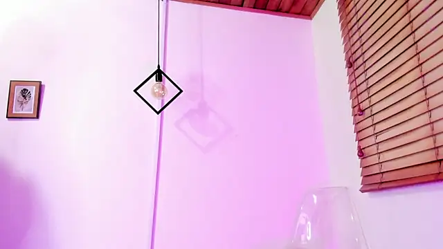 GENNESIS LOVE online show from 12-19-25, 03:13