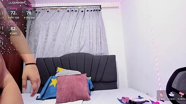 Snapshot of sharon_cambell_ chatting on 10-23-25, 09:24 sharon cambell  online show from 10-23-25, 09:24