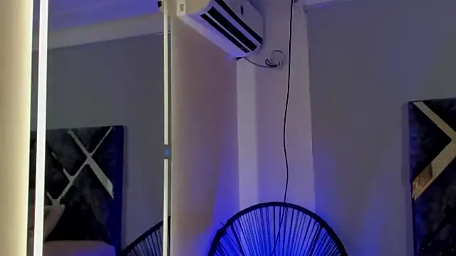 Snapshot of sienna_marie chatting on 02-24-25, 08:36 sienna marie online show from 02-24-25, 08:36