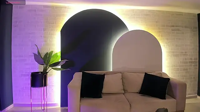 DonnaStonne online show from 09-24-25, 03:32