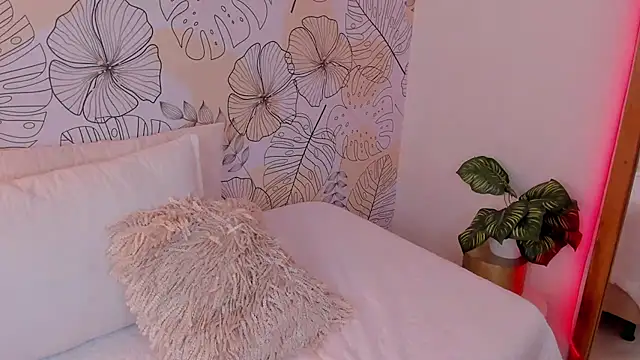 Mariana Baez online show from 12-19-24, 12:02