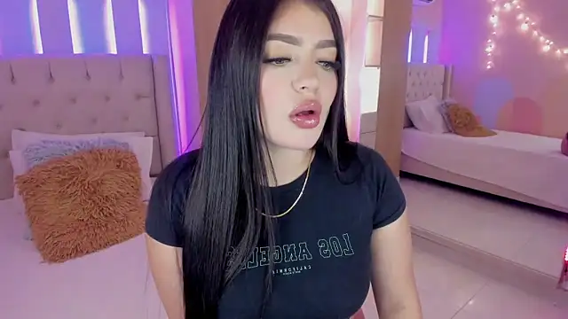 Mariana Baez online show from 09-19-25, 09:04