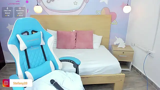 Snapshot of amor_smith_ chatting on 01-18-25, 07:49 amor smith  online show from 01-18-25, 07:49