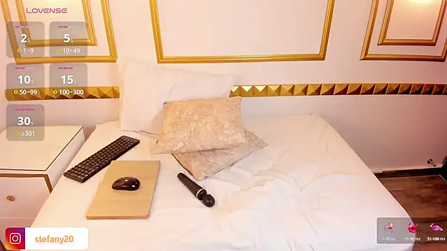 Snapshot of amor_smith_ chatting on 03-19-25, 08:34 amor smith  online show from 03-19-25, 08:34