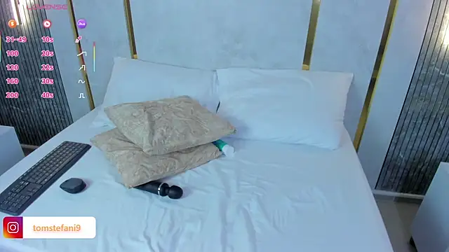 Snapshot of amor_smith_ chatting on 09-16-25, 02:56 amor smith  online show from 09-16-25, 02:56