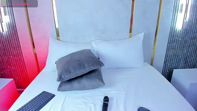 Snapshot of amor_smith_ chatting on 11-28-25, 03:09 amor smith online show from 11-28-25, 03:09