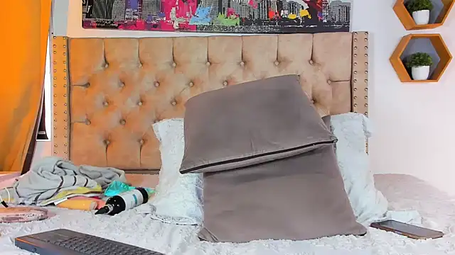 Anya Texas online show from 02-11-25, 08:10