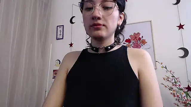 Snapshot of Tanya_WorldBondage chatting on 01-27-25, 03:18 Tanya WorldBondage online show from 01-27-25, 03:18