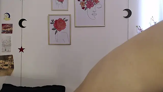 Snapshot of Tanya_WorldBondage chatting on 02-13-25, 03:35 Tanya WorldBondage online show from 02-13-25, 03:35