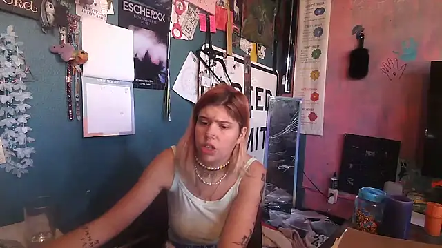 Esteem369 online show from 09-11-25, 03:34