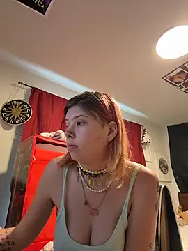 Snapshot of Esteem369 chatting on 11-20-25, 06:07 Esteem369 online show from 11-20-25, 06:07