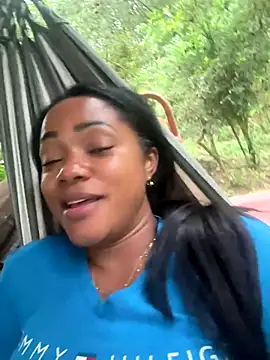 Snapshot of Noviostoxico chatting on 10-08-25, 10:29 Noviostoxico online show from 10-08-25, 10:29