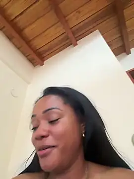 Snapshot of Noviostoxico chatting on 10-19-25, 04:18 Noviostoxico online show from 10-19-25, 04:18