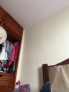 Noviostoxico online show from 11-12-25, 06:08