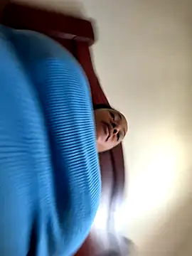 Noviostoxico online show from 12-21-25, 06:26