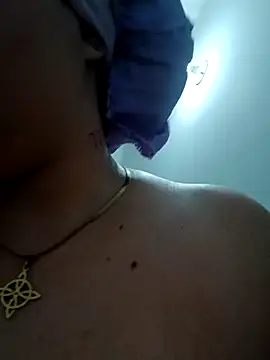 Liancy online show from 12-23-24, 12:14