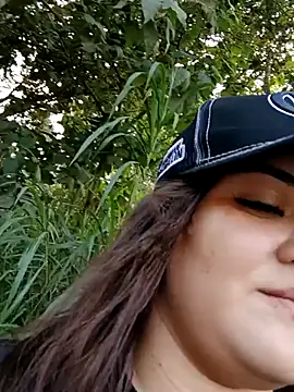 Liancy online show from 02-16-25, 06:54