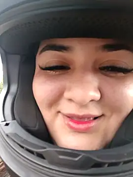 Liancy online show from 02-17-25, 08:26