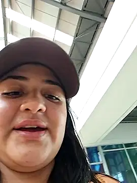 Liancy online show from 03-18-25, 08:37