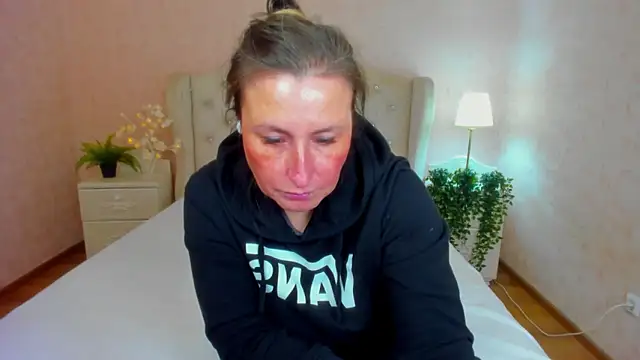 HotLiss online show from 03-07-25, 05:40