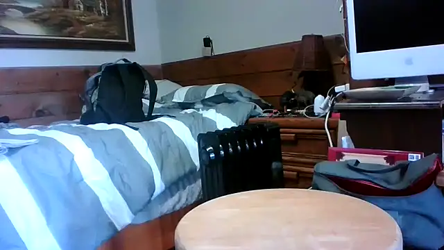 tongueispowerr6d9 online show from 01-03-25, 04:06