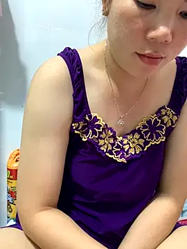 Baby-bigtits online show from 09-10-25, 01:44