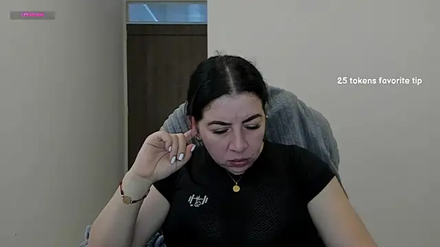 Im coco online show from 01-13-25, 02:32