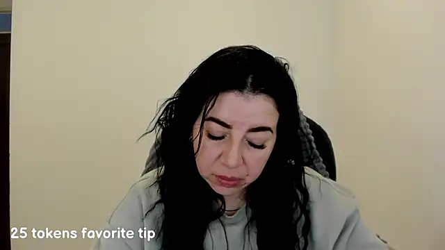 Im coco online show from 02-23-25, 02:14