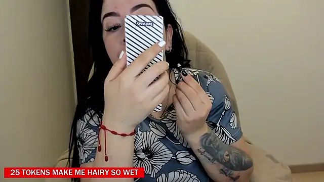 Im coco online show from 03-23-25, 04:27