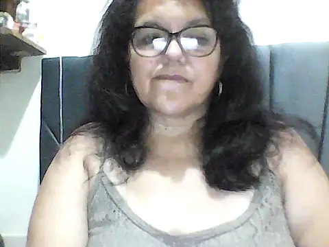 kassandra02 online show from 10-03-25, 02:52