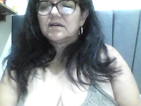 kassandra02 online show from 10-13-25, 03:39