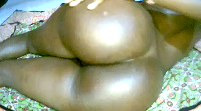 Snapshot of Babyjuliana_ chatting on 02-09-25, 08:44 Babyjuliana  online show from 02-09-25, 08:44