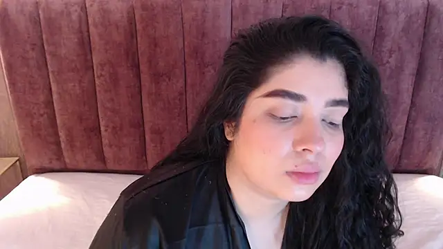 AgathaLynx online show from 02-11-25, 12:16