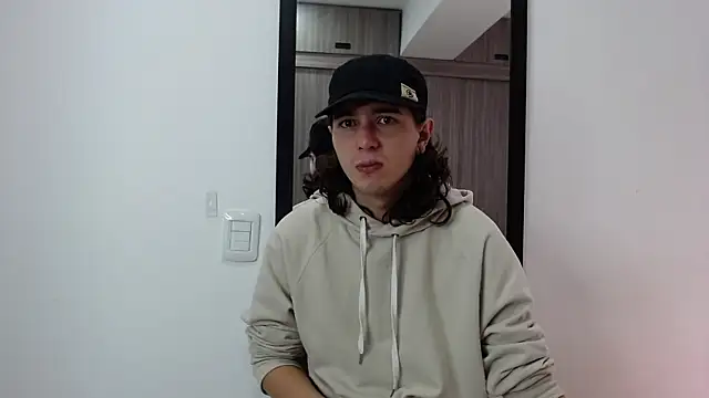 alex connorr online show from 02-08-25, 03:00