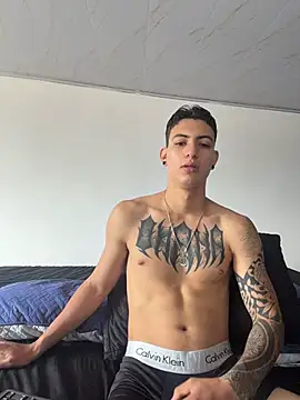 aliensexy online show from 06-07-26, 07:50