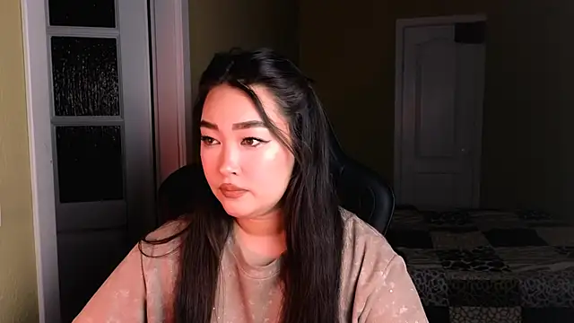 Erica Wayne online show from 01-11-25, 11:02