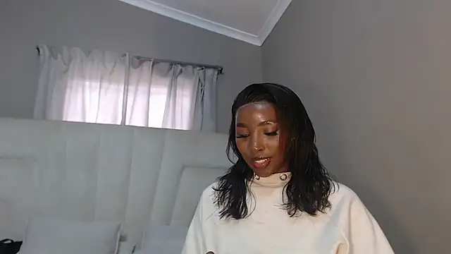 Snapshot of naughtyblackdolie chatting on 01-17-25, 01:46 naughtyblackdolie online show from 01-17-25, 01:46