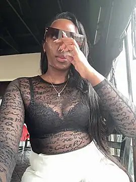 Snapshot of naughtyblackdolie chatting on 02-12-25, 11:51 naughtyblackdolie online show from 02-12-25, 11:51